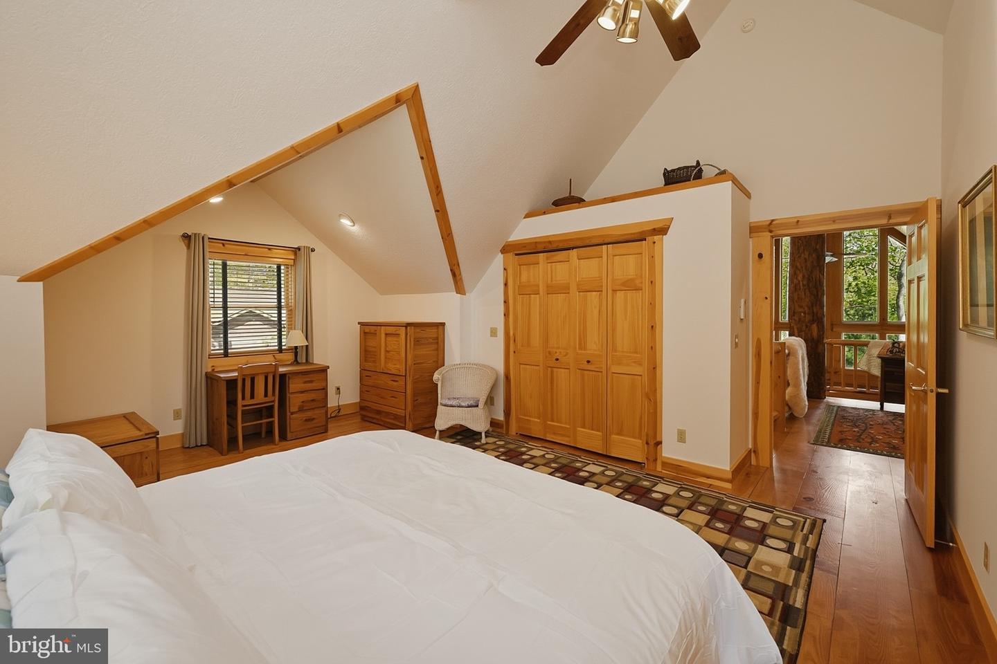42 Red Oak Way Property Photo 44