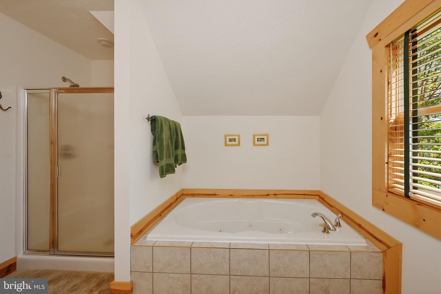 42 Red Oak Way Property Photo 46