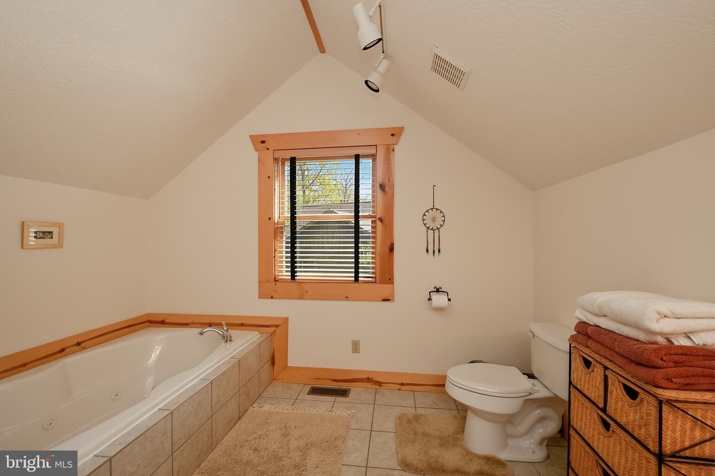 42 Red Oak Way Property Photo 47