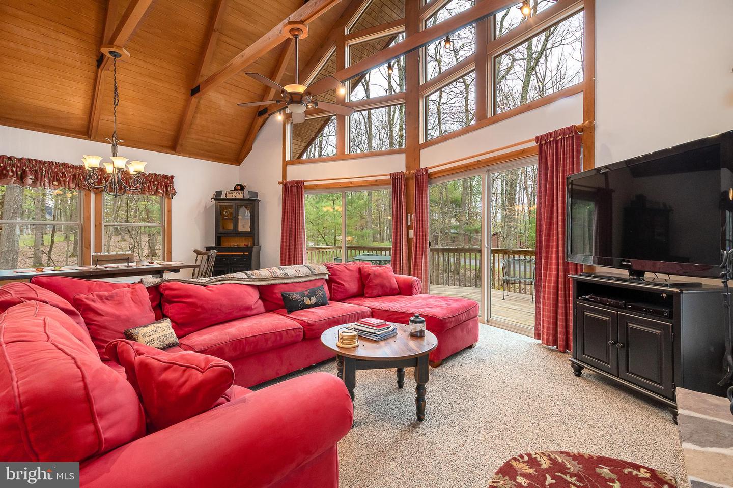 392 Deer Run Ln Property Photo 11