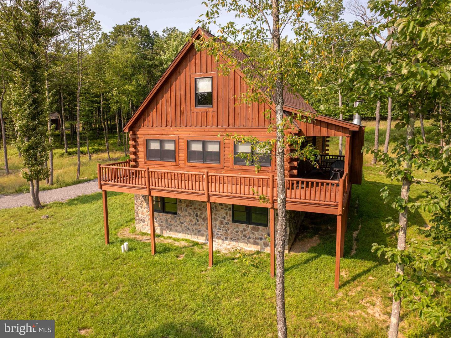 50 Blue Mountain View Property Photo 1