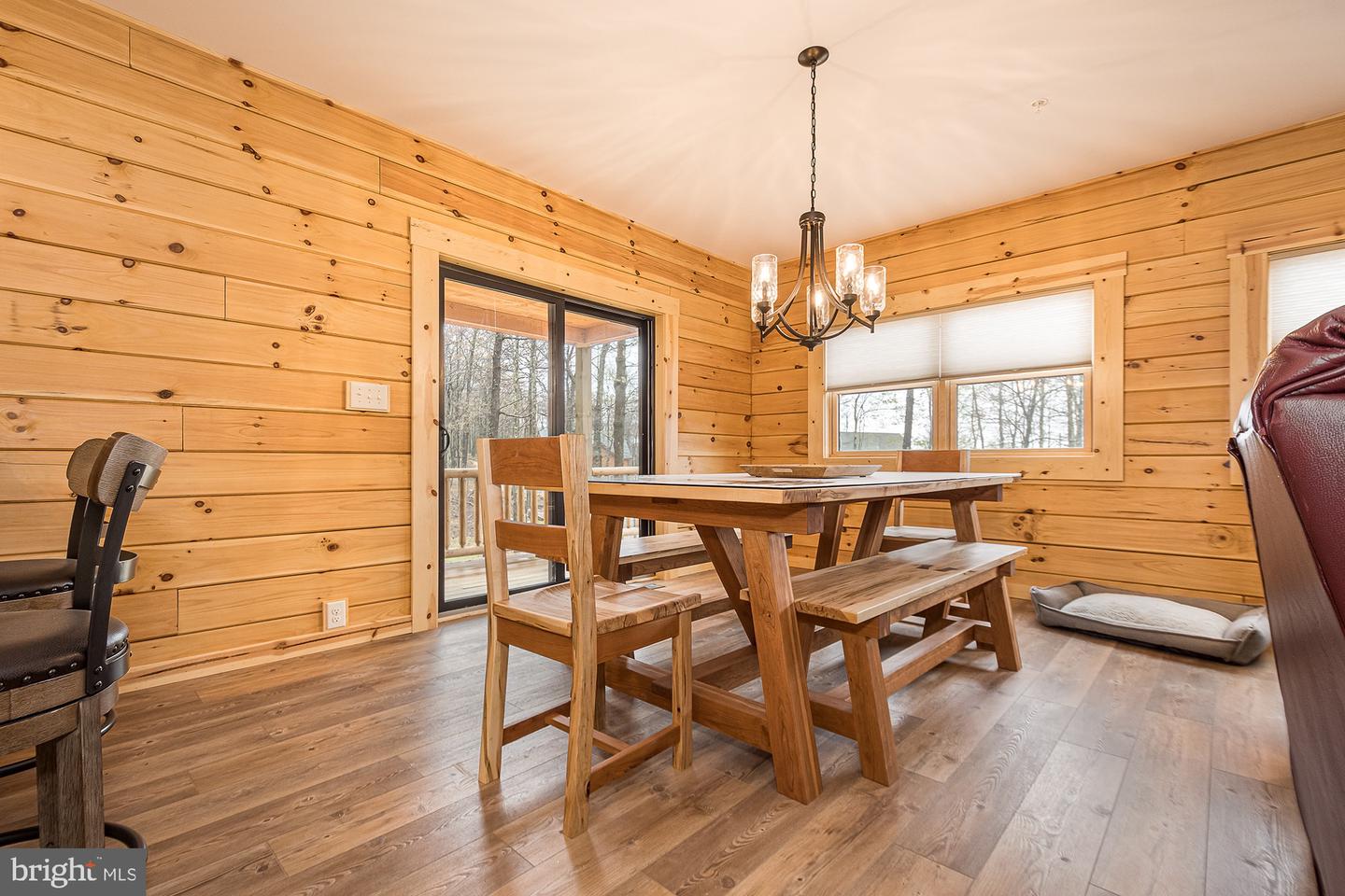 50 Blue Mountain View Property Photo 16