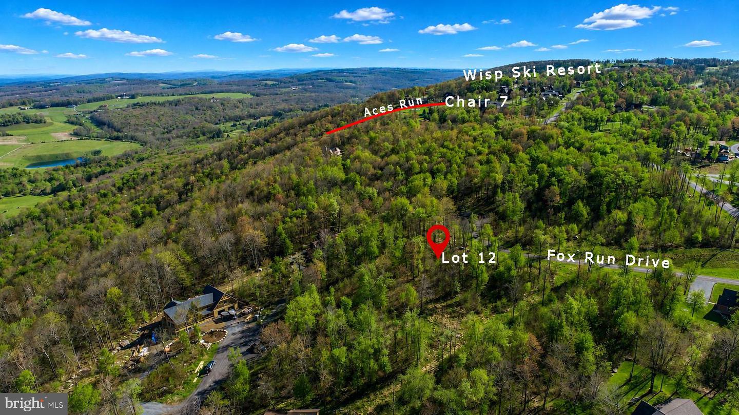 12 FOX RUN DR Property Photo 1