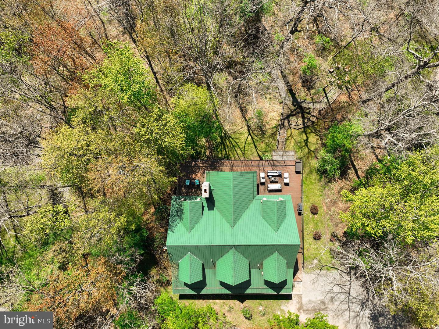 425 Hines Dr Property Photo 72