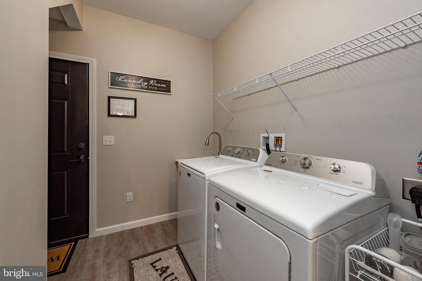 220 Biltmore Vw Property Photo 54