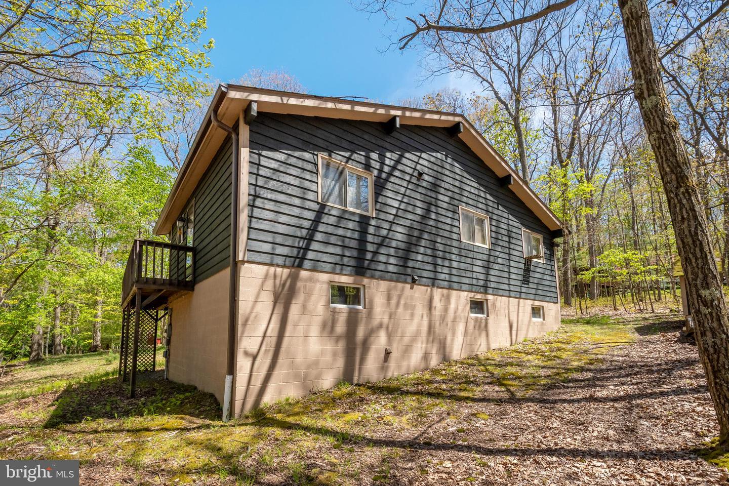 365 Ridge Rd Property Photo 6