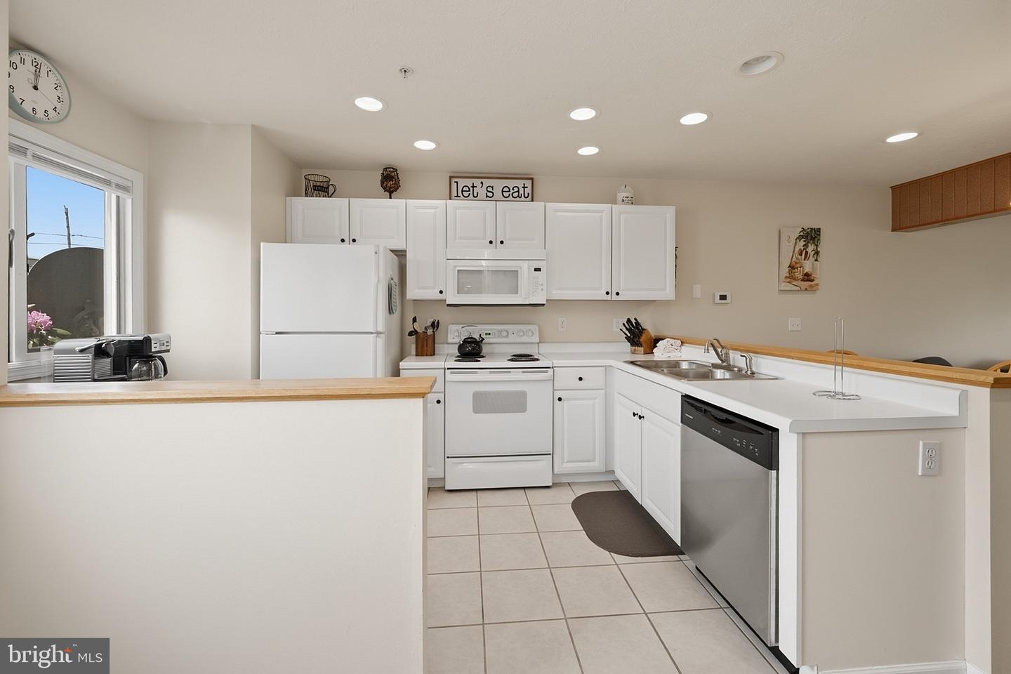 257 Marsh Hill Rd #11 Property Photo 11