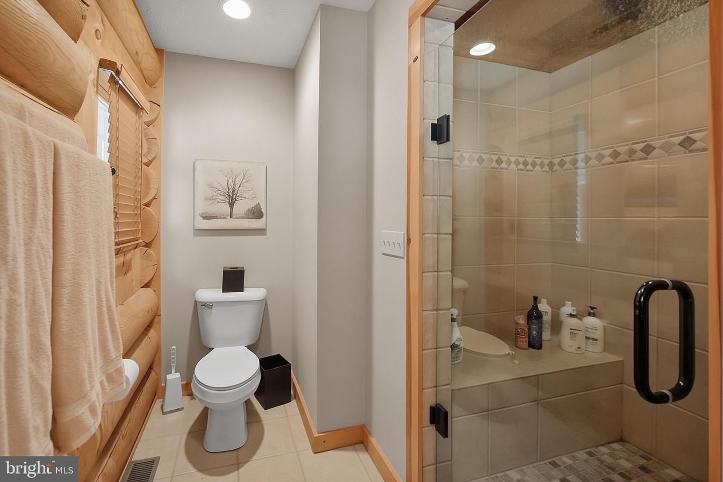 670 Woodlands Hill Ln Property Photo 26