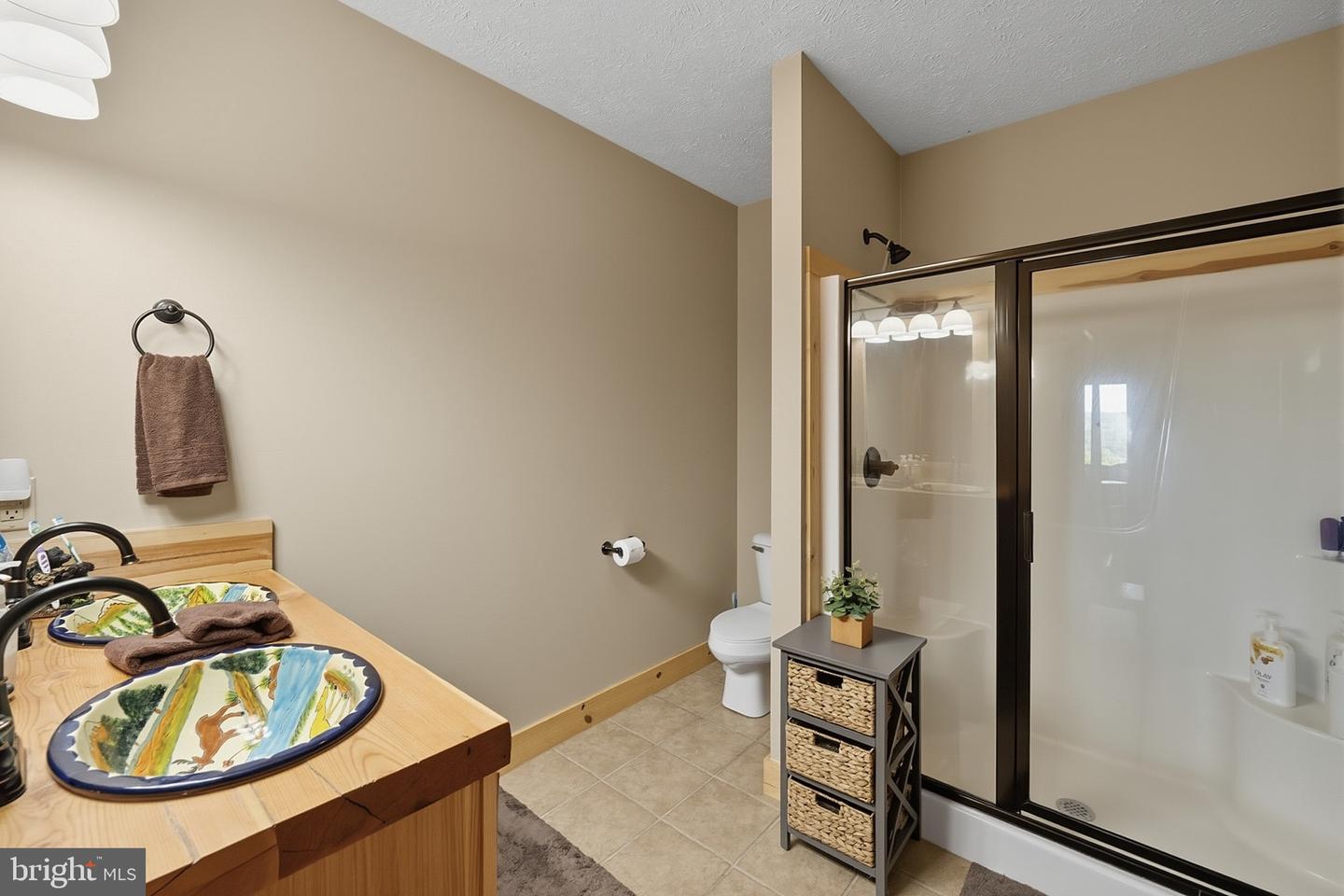 670 Woodlands Hill Ln Property Photo 41