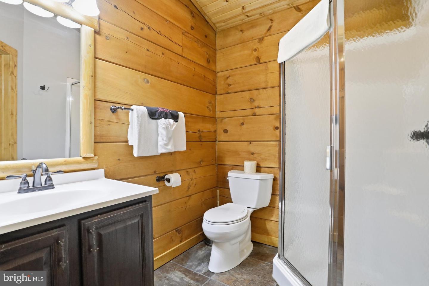235 Cabin Lodge Rd Property Photo 11