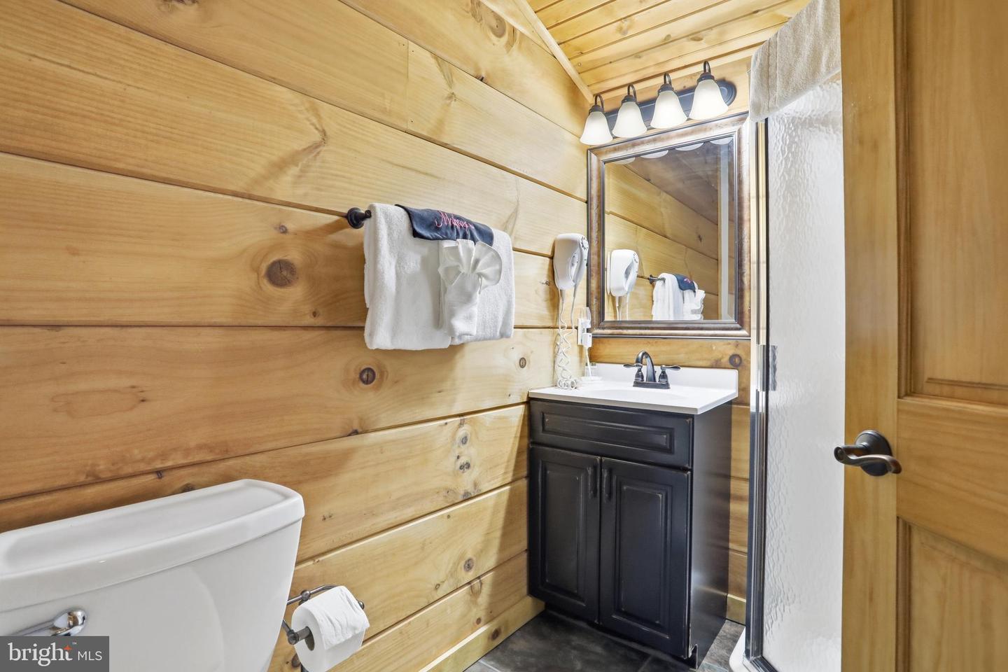 267 Cabin Lodge Rd Property Photo 8