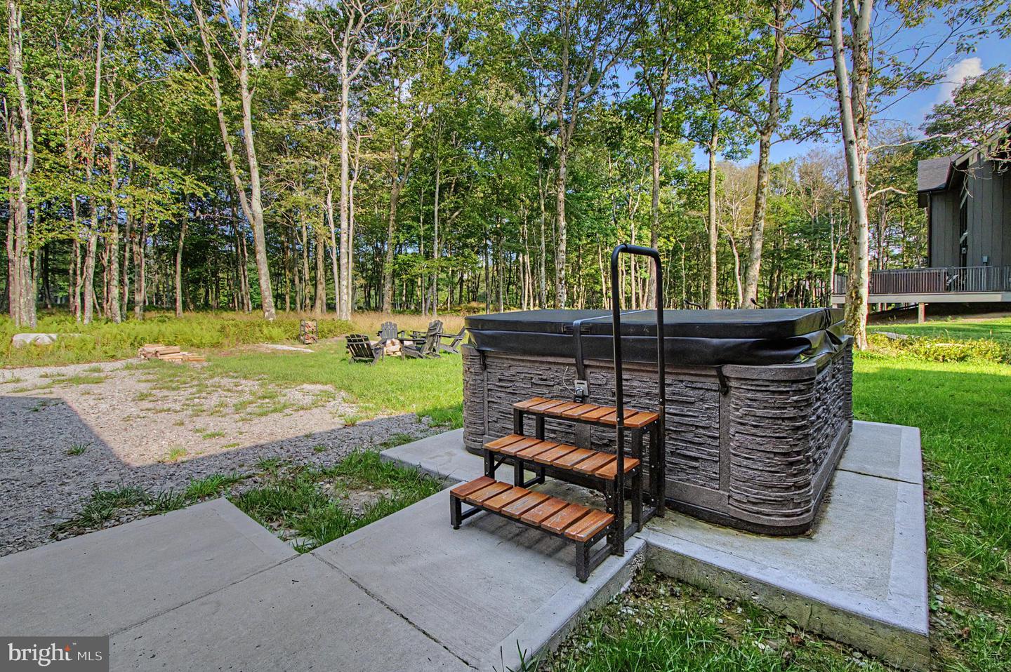 454 Biltmore Ridge Trl Property Photo 17