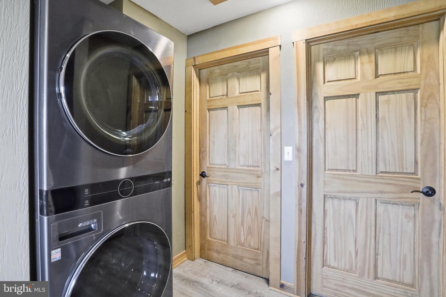 83 Grandview Blvd Property Photo 3