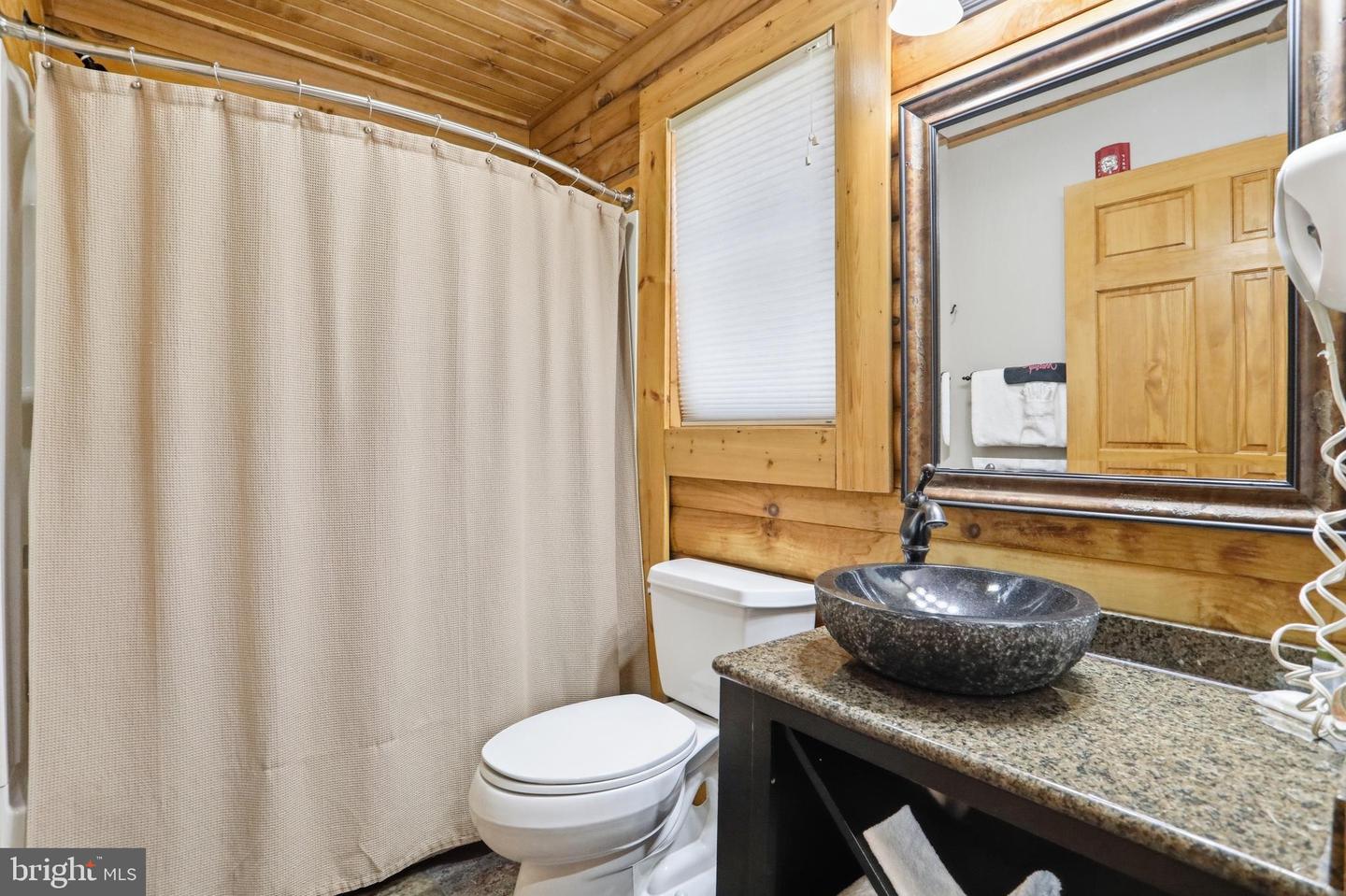 277 Cabin Lodge Rd Property Photo 28