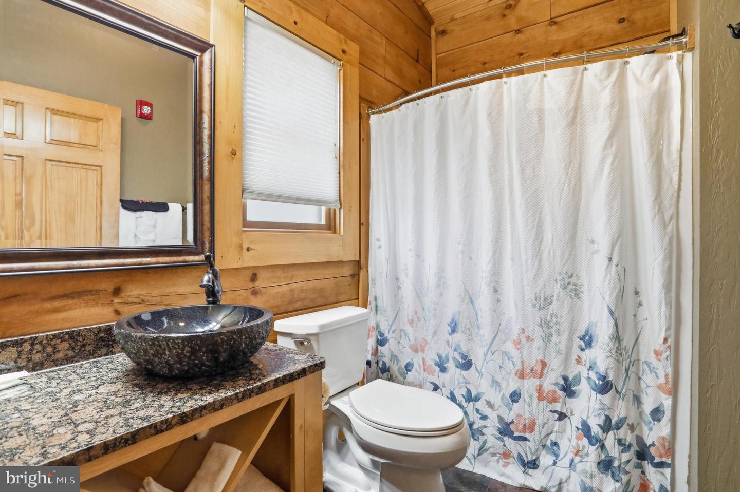 315 Cabin Lodge Rd Property Photo 12