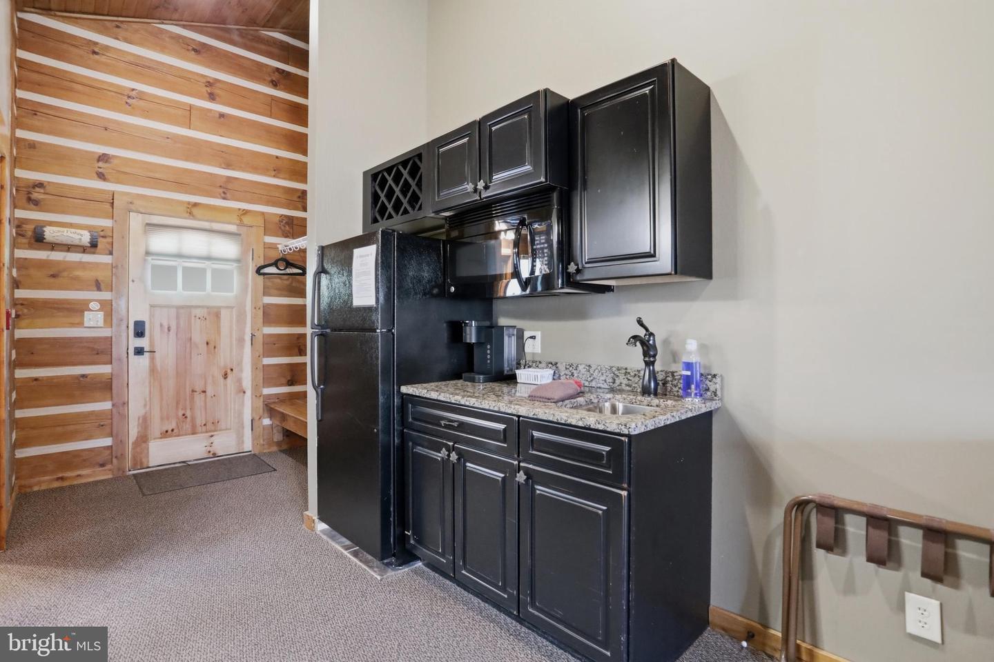 171 Cabin Lodge Rd Property Photo 15