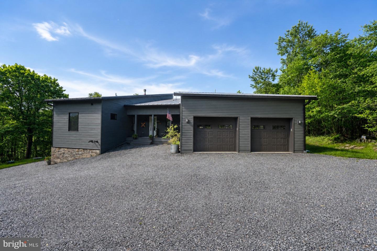 211 High Point Ridge Rd Property Photo 5