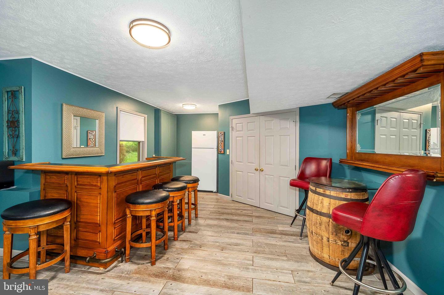 305 Lake Pointe Dr Property Photo 32