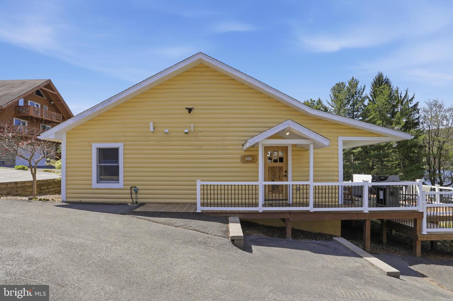 1417 Deep Creek Drive Property Photo 3