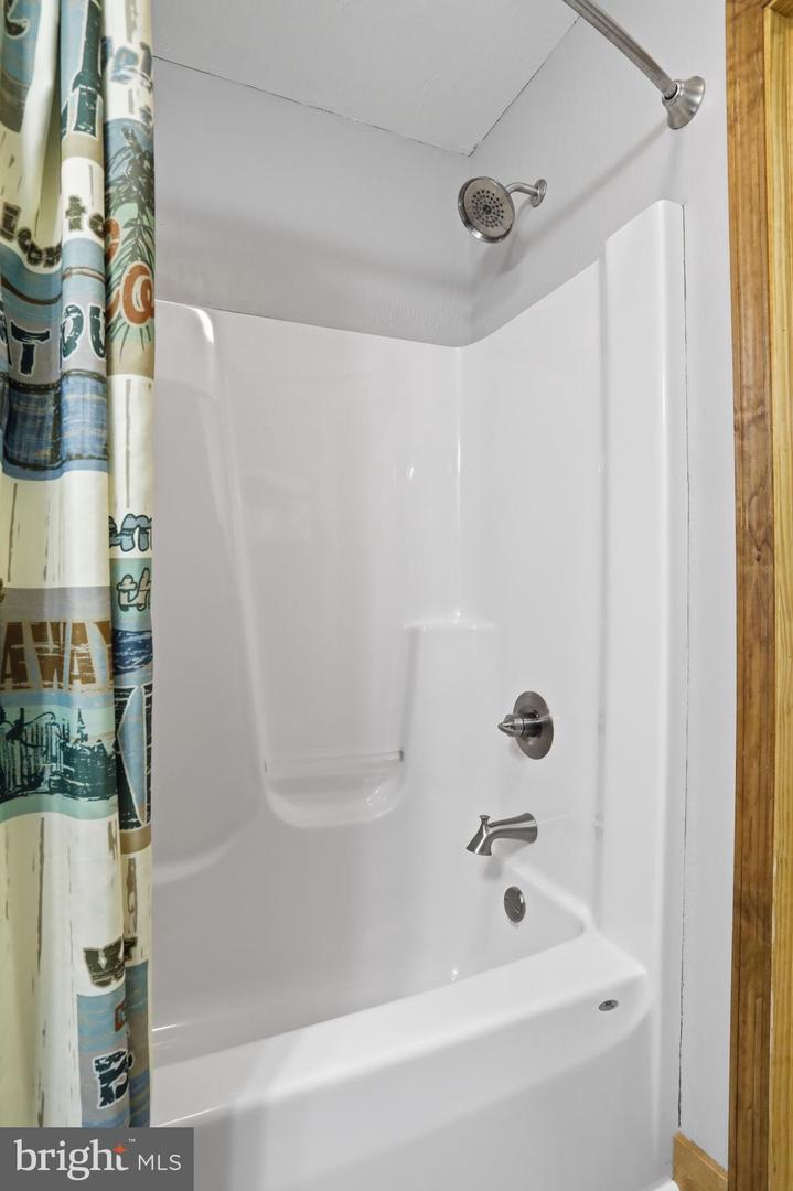 1417 Deep Creek Drive Property Photo 20