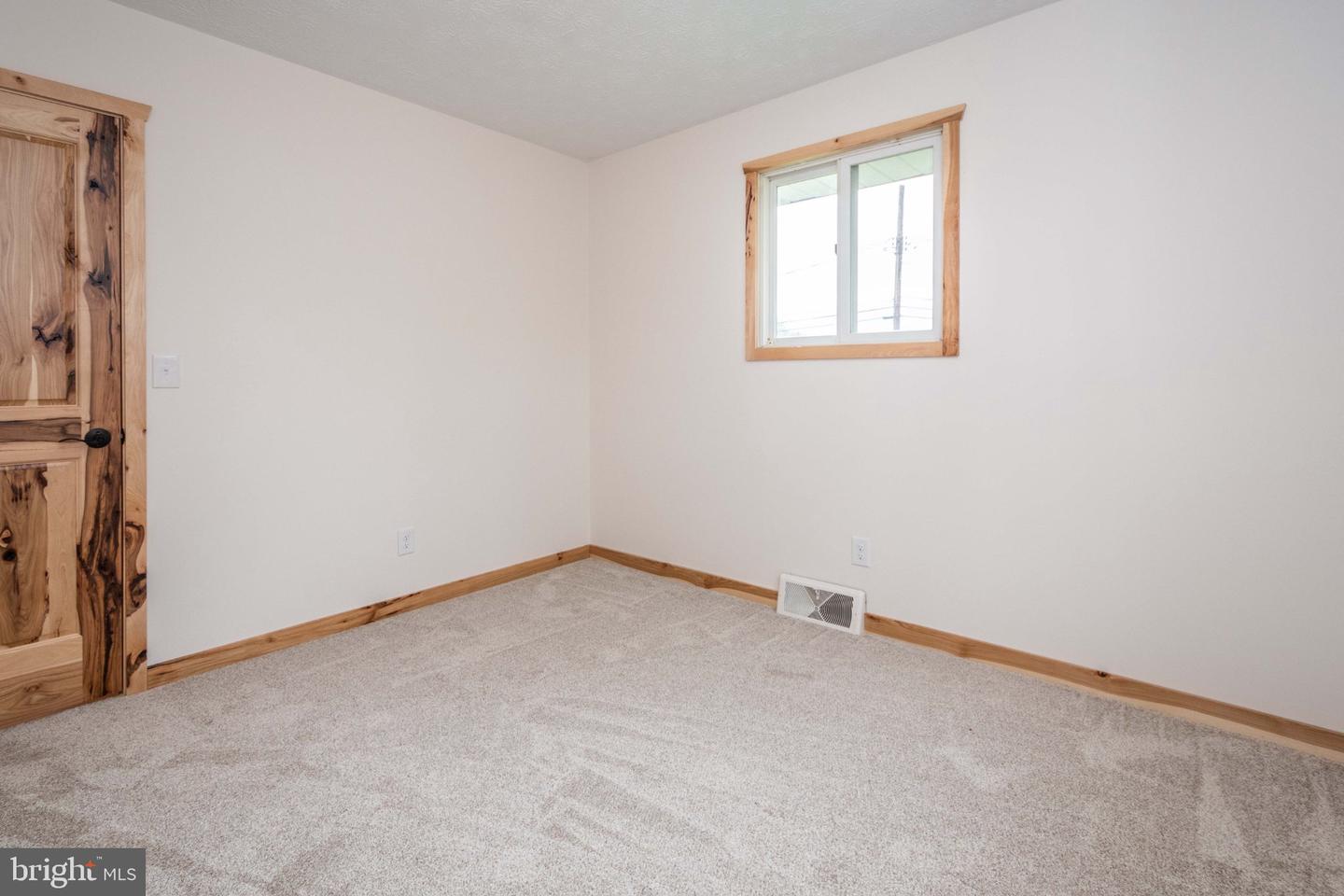 2155 Jennings Rd Property Photo 28