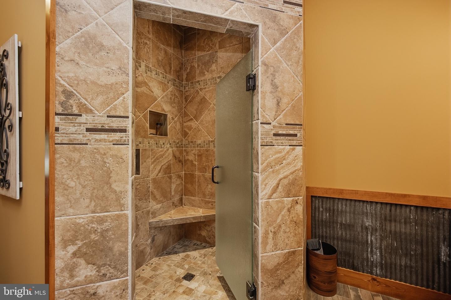 60 Joans Ln Property Photo 34