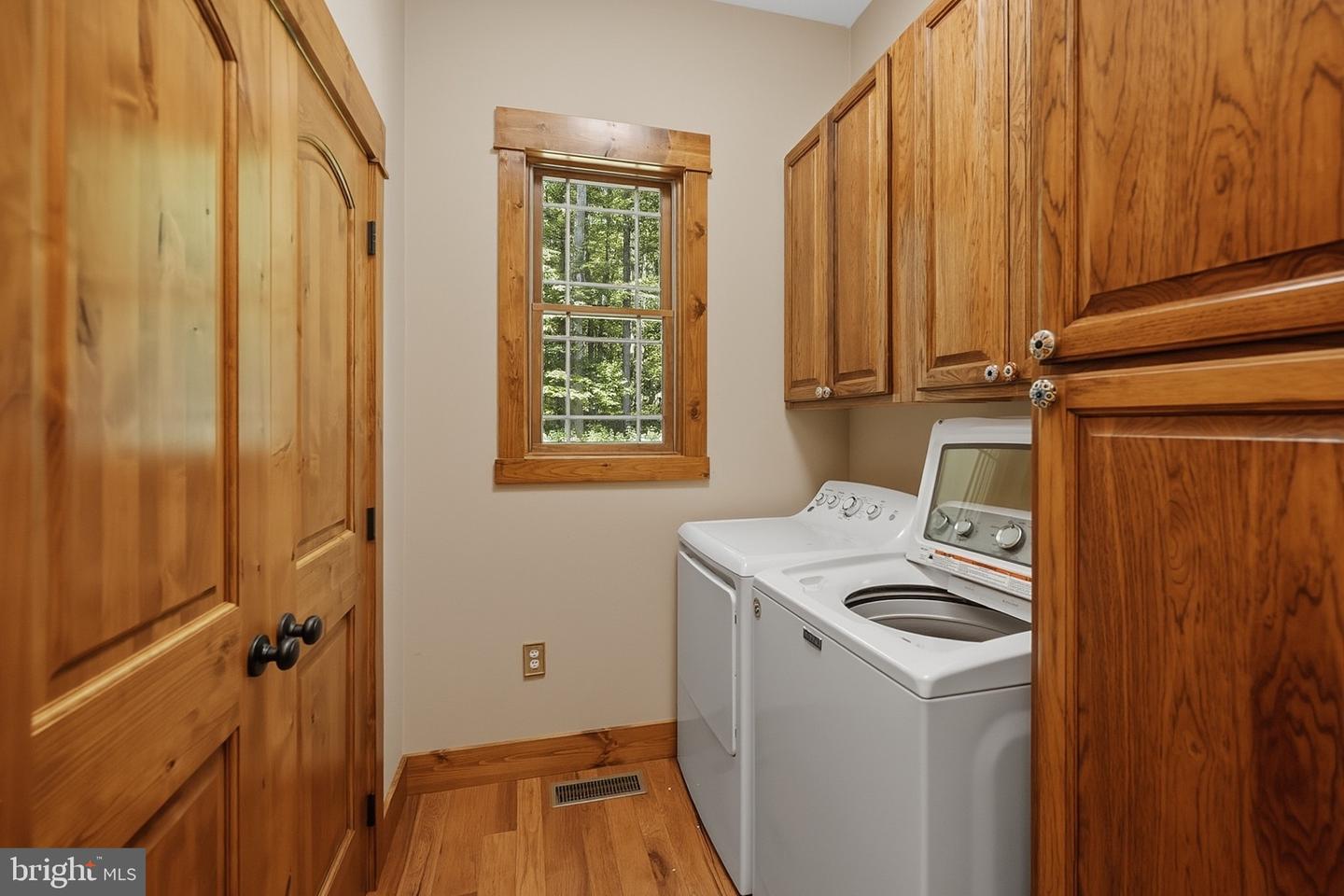 60 Joans Ln Property Photo 48