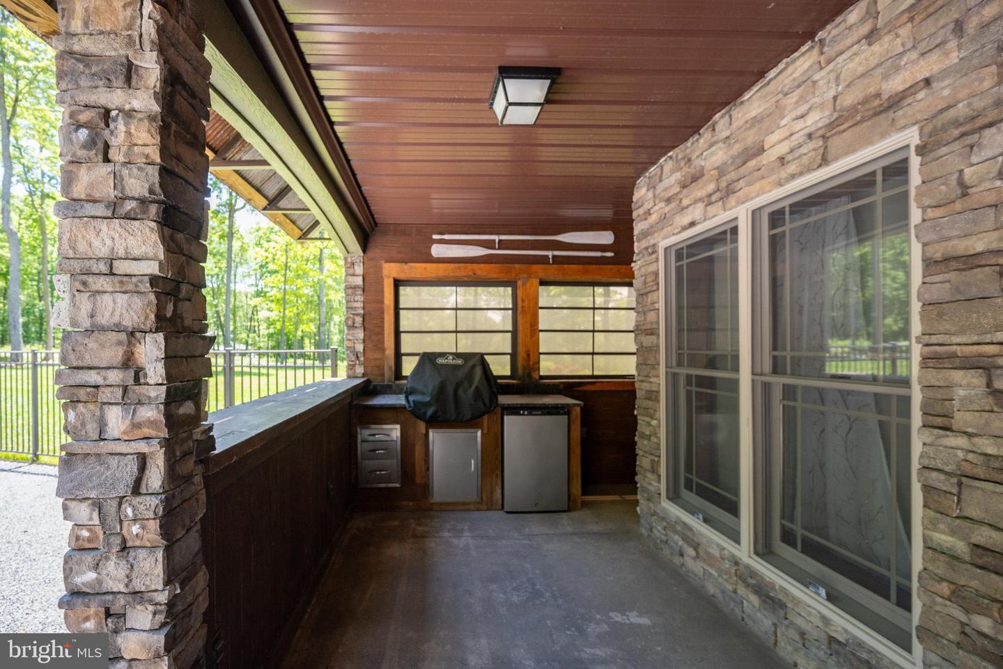60 Joans Ln Property Photo 68