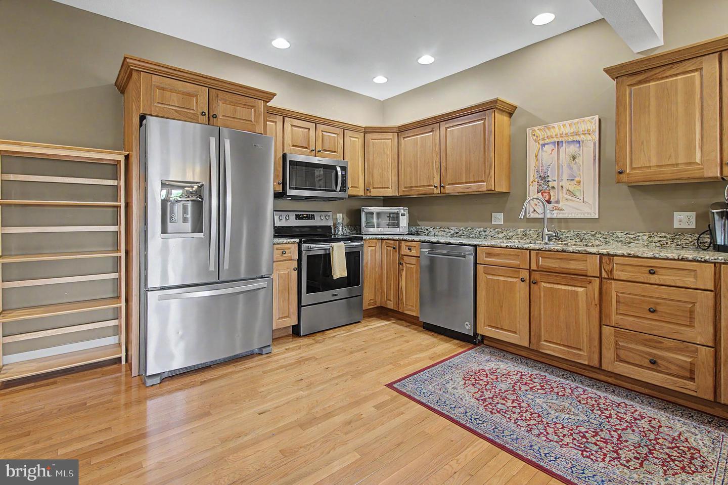 308 Winding Trail Ln #11b Property Photo 4