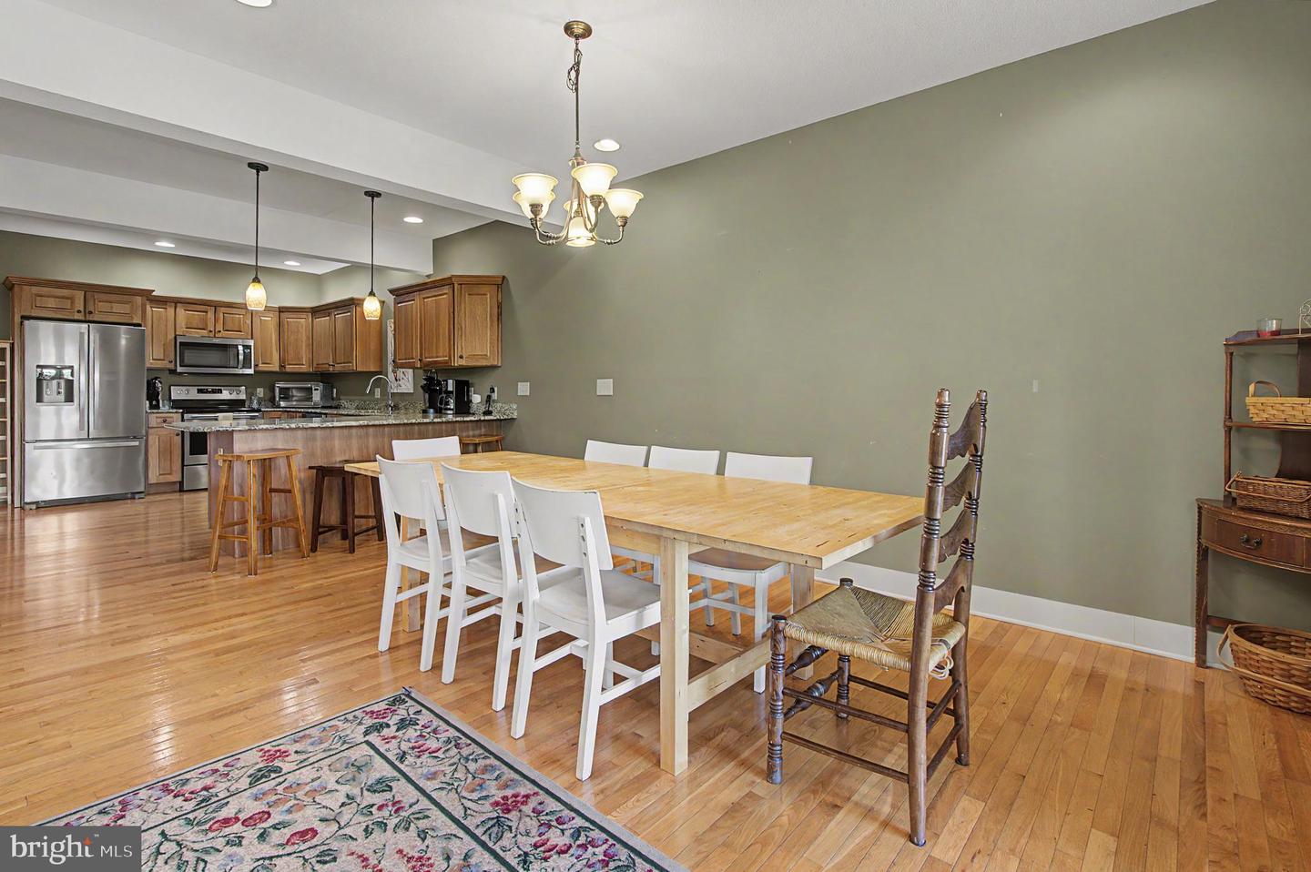 308 Winding Trail Ln #11b Property Photo 6