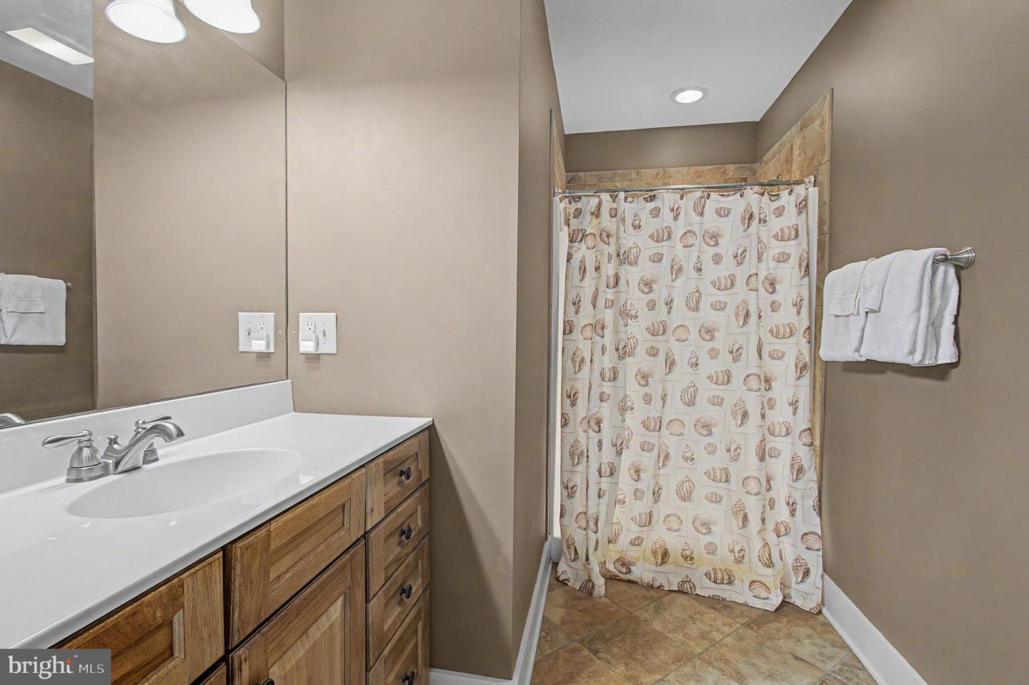 308 Winding Trail Ln #11b Property Photo 31