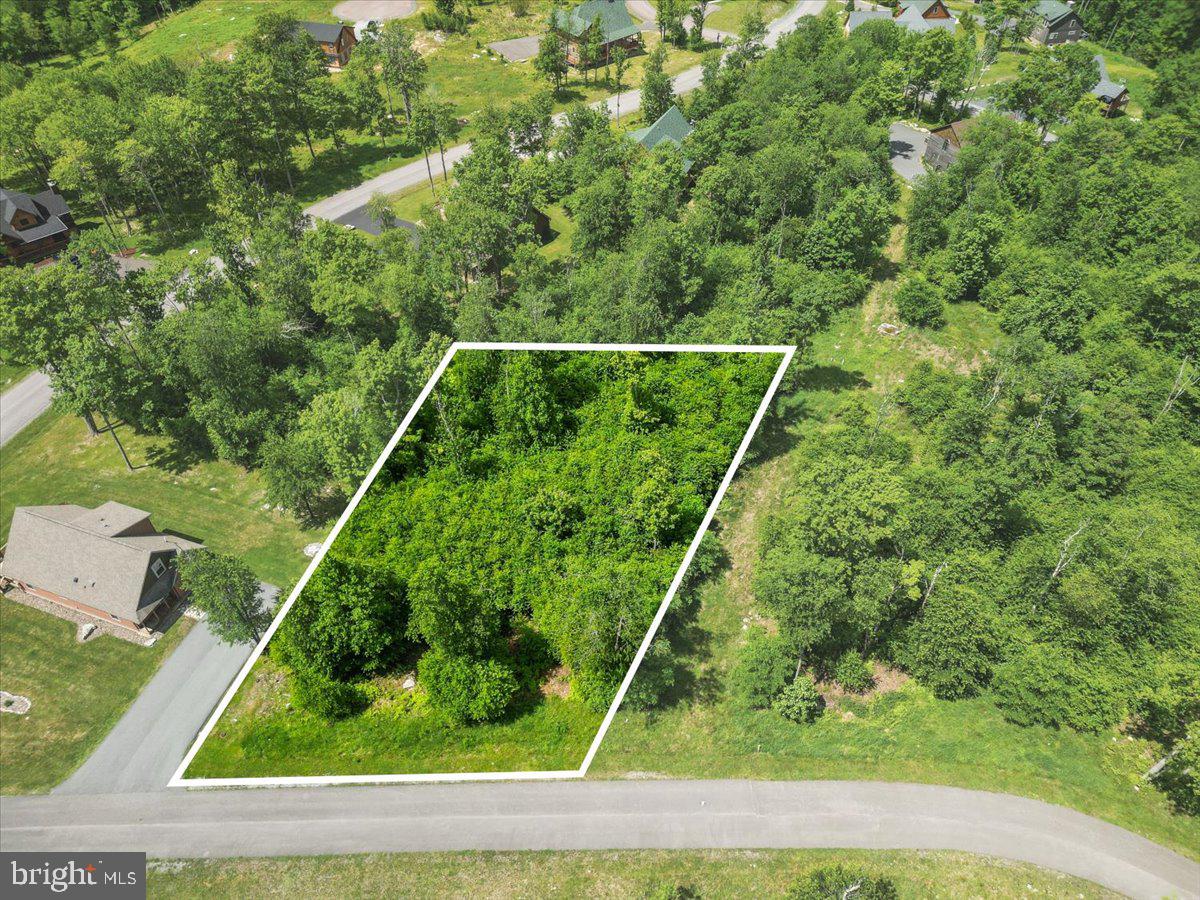 31 Fox Run Dr Property Photo 1