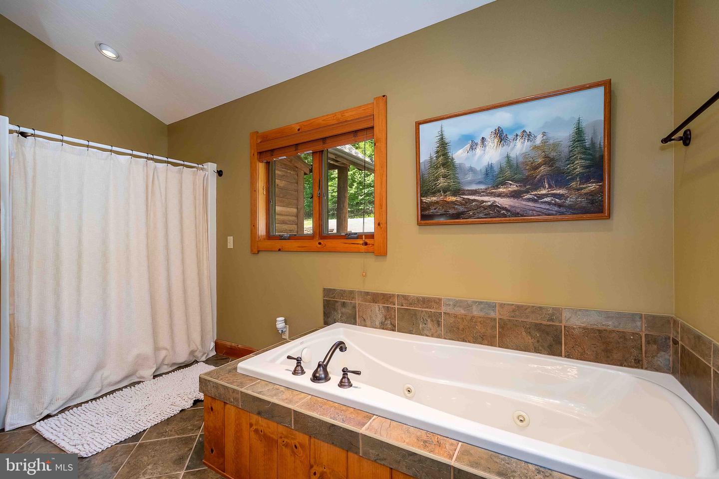 78 Southridge Ter Property Photo 18