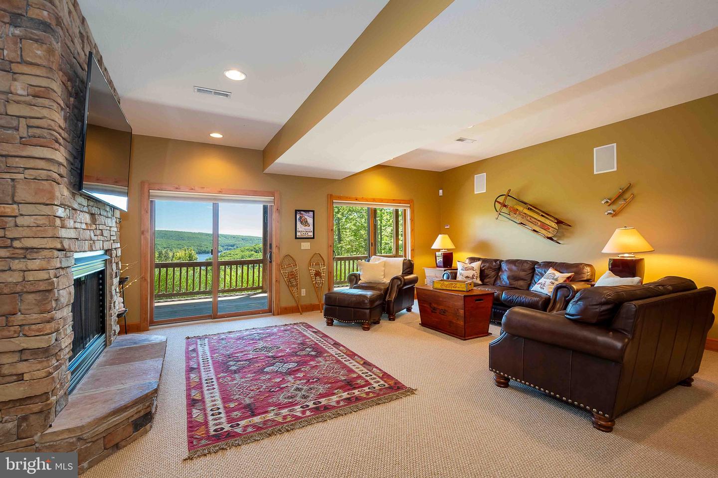 78 Southridge Ter Property Photo 34