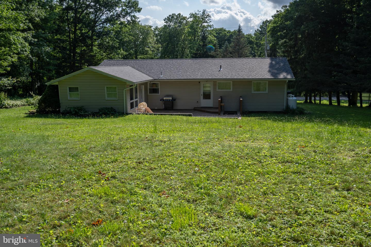 9556 New Germany Rd Property Photo 9