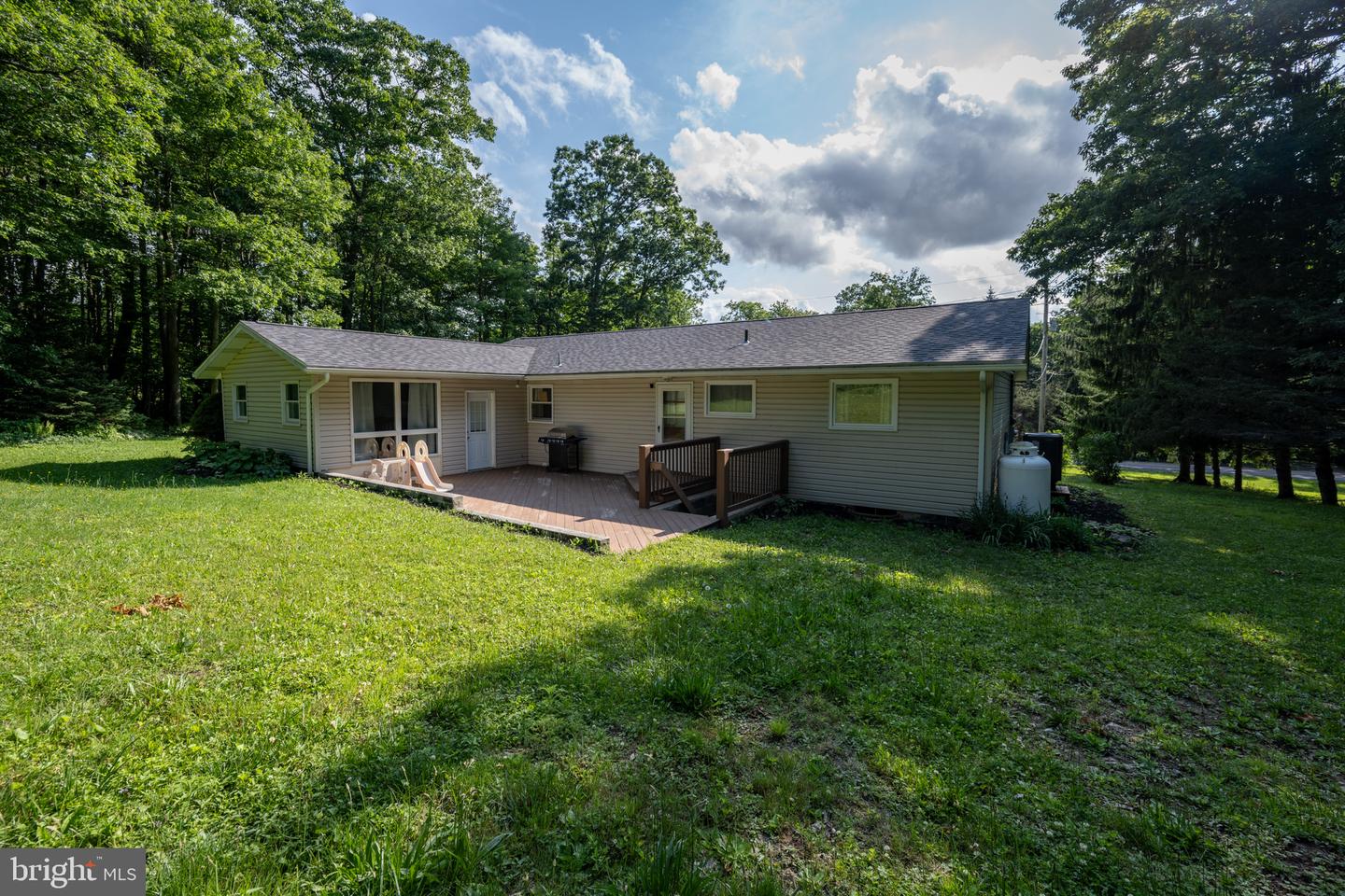 9556 New Germany Rd Property Photo 10