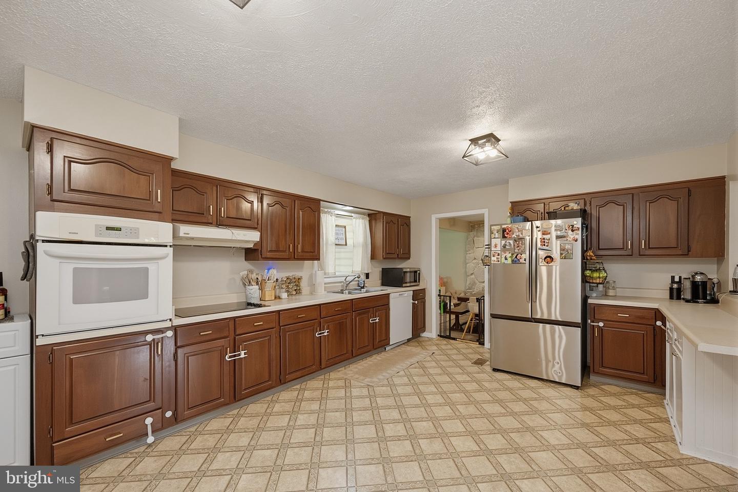 9556 New Germany Rd Property Photo 16