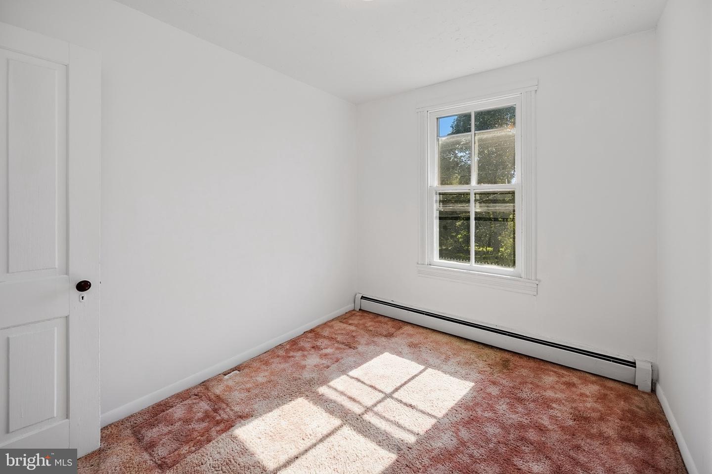 106 G Property Photo 18