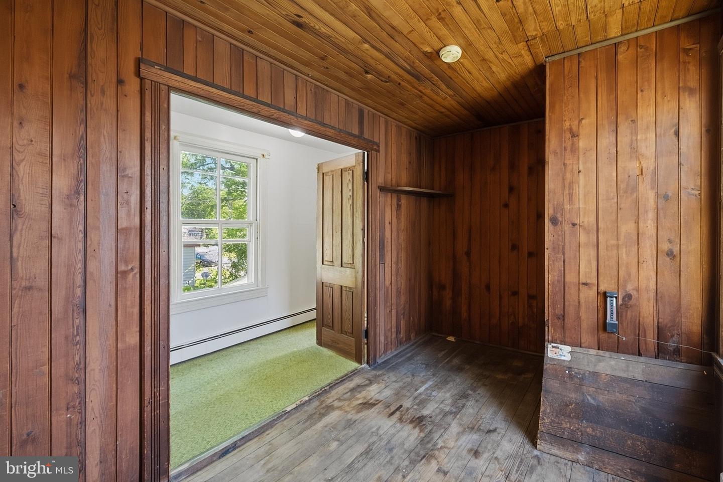 106 G Property Photo 31