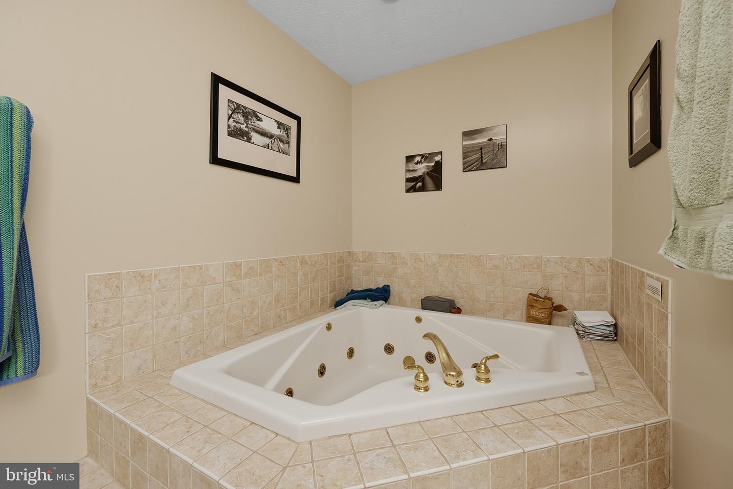 941 Mountainview Dr Property Photo 33