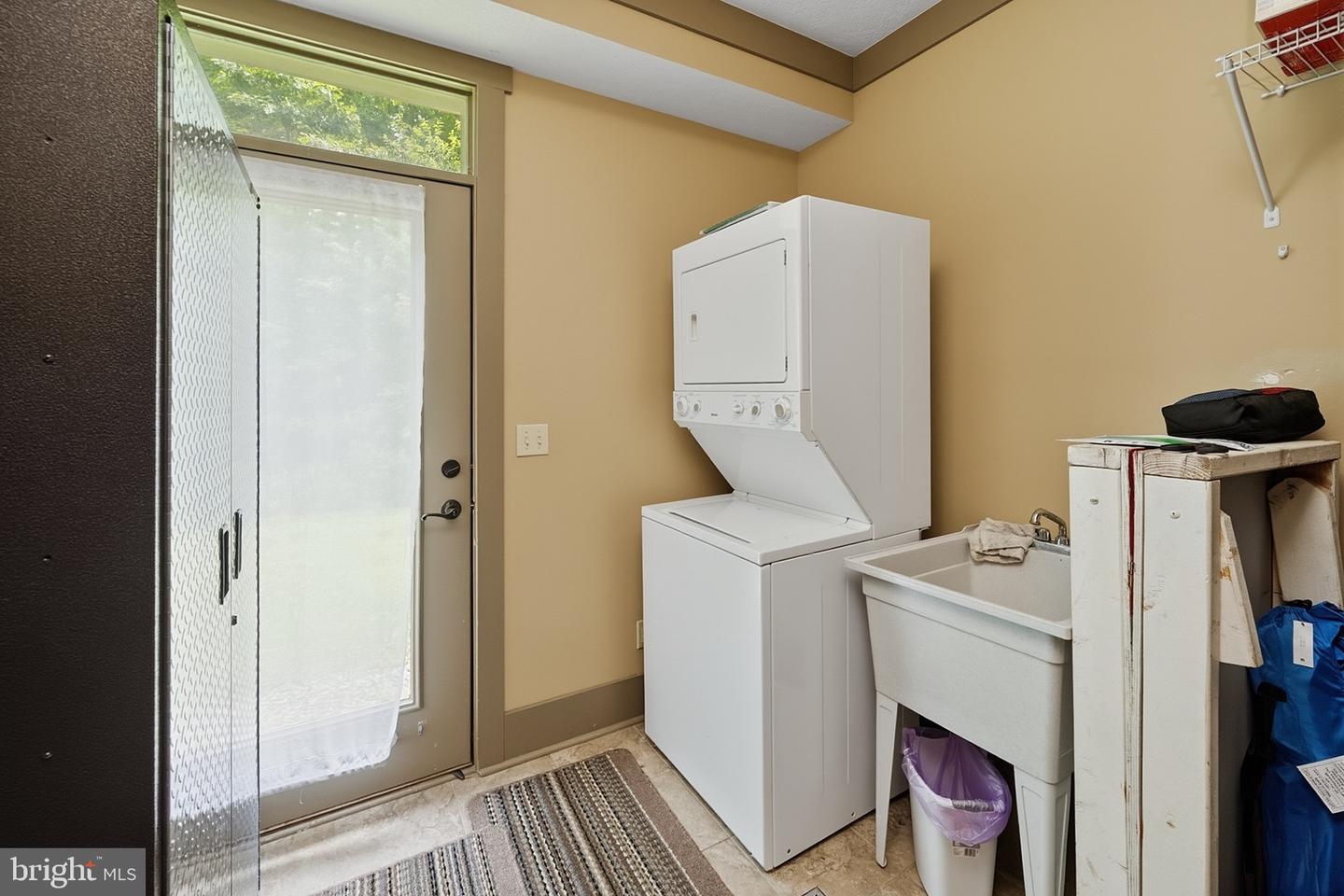 110 Northlake Dr Property Photo 29