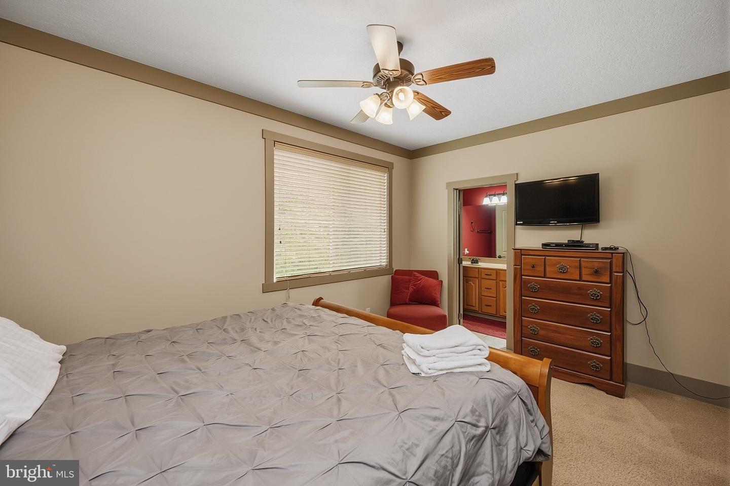 110 Northlake Dr Property Photo 56