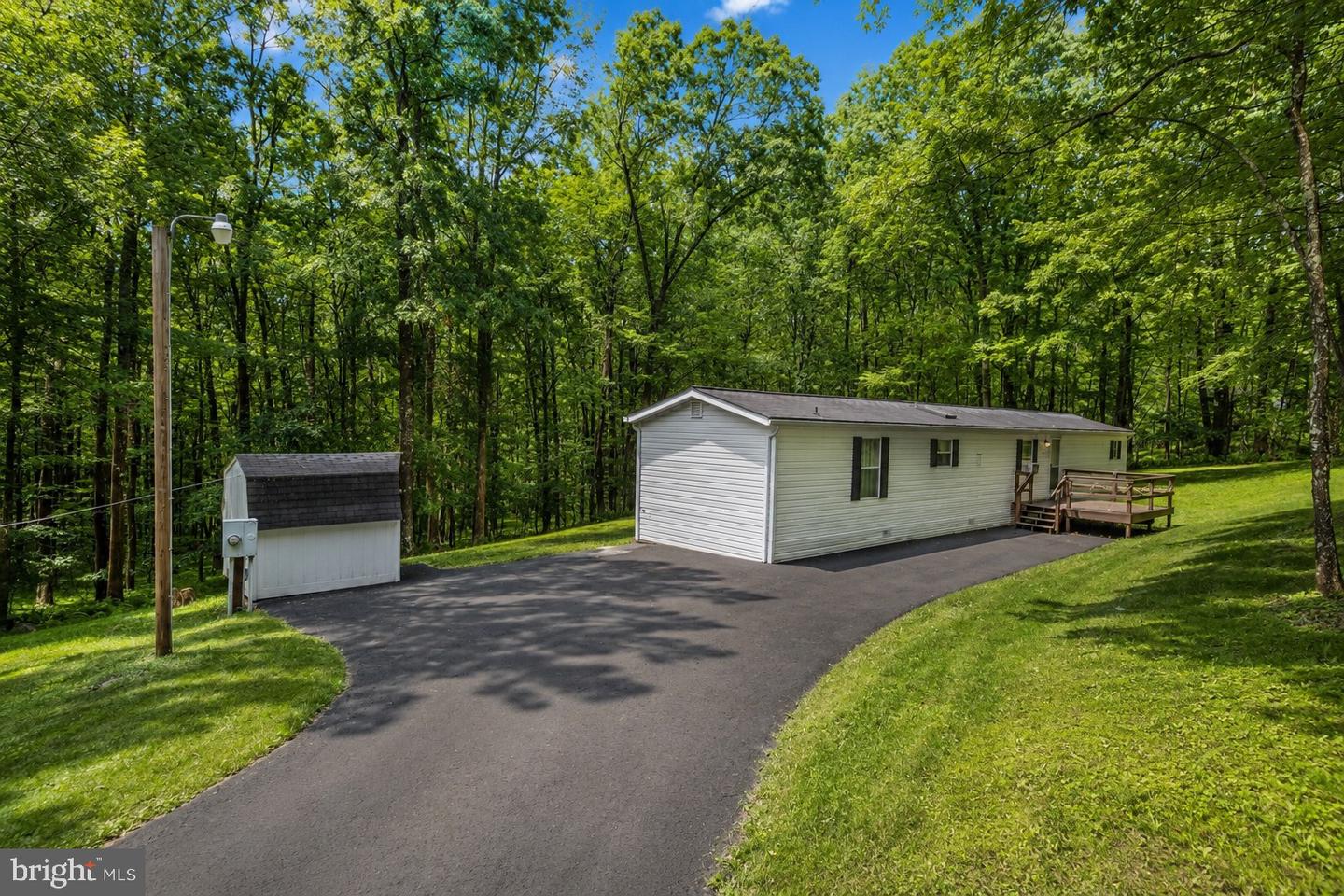 1951 MOSSER RD