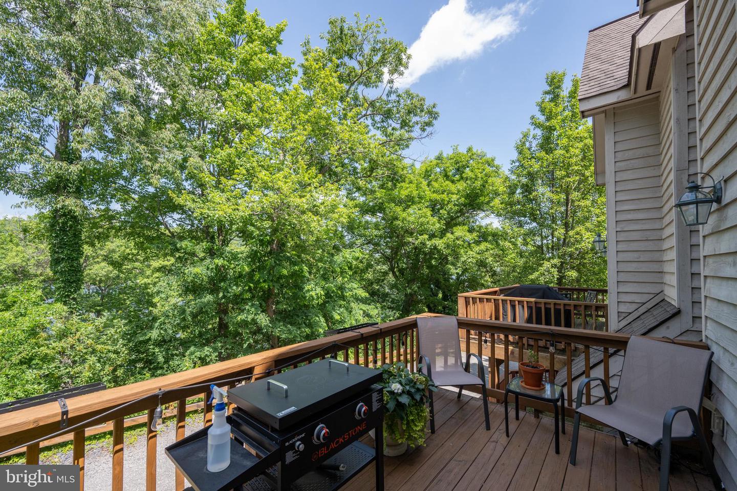 256 Jeffrey Ln #28 Property Photo 4