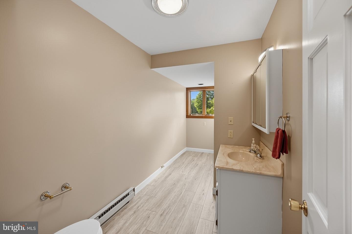 17240 Garrett Hwy Property Photo 53