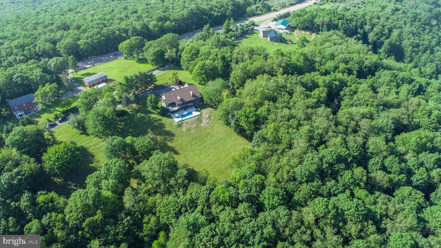 17240 Garrett Hwy Property Photo 101
