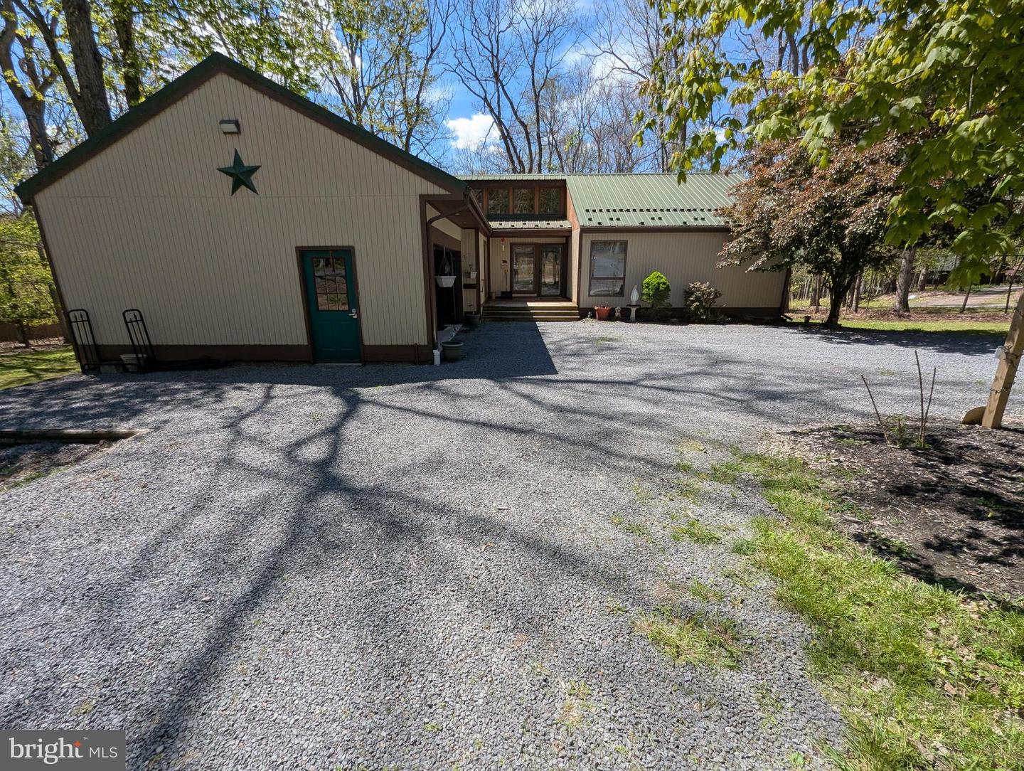 203 Woodland Way Property Photo 5