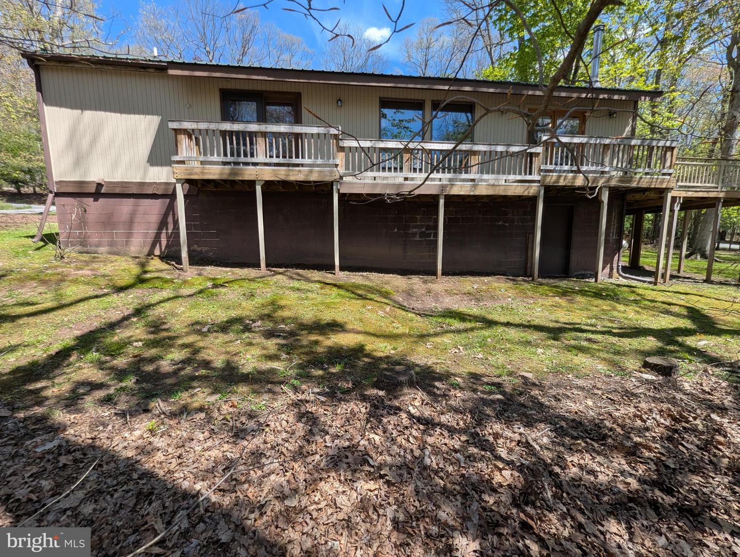203 Woodland Way Property Photo 6