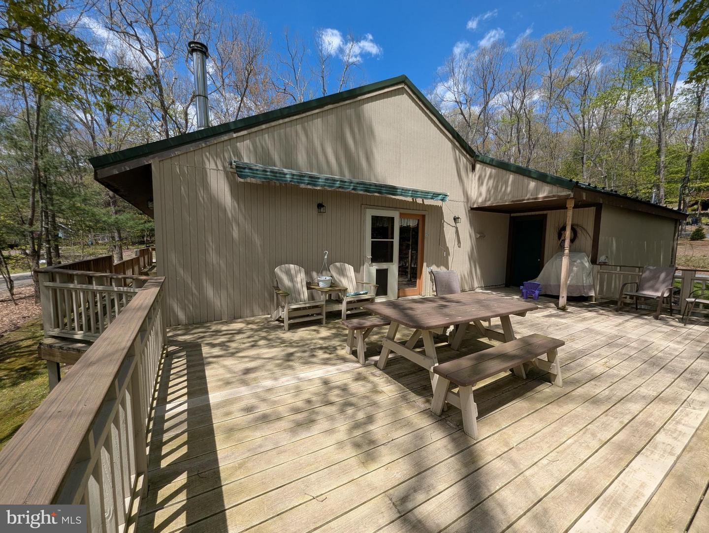 203 Woodland Way Property Photo 9