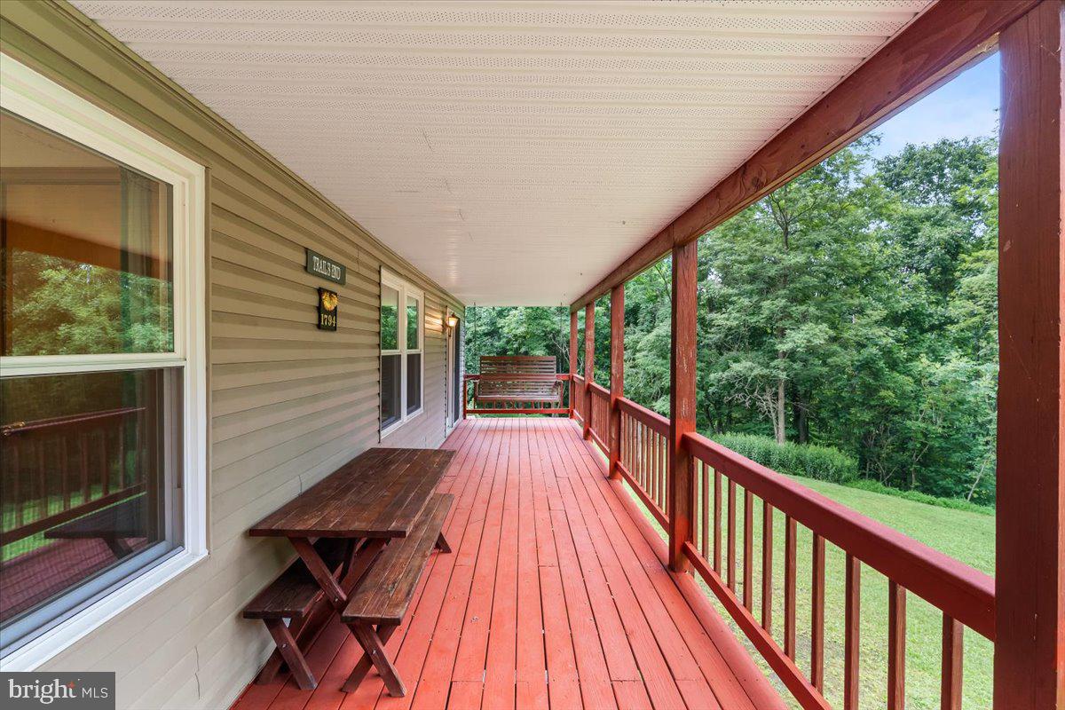 611 Timber Trl Property Photo 5